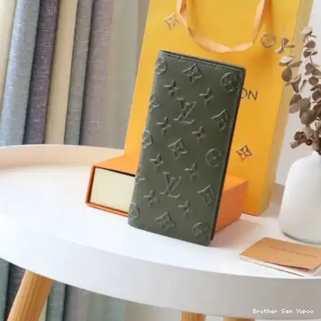 LV Bags 2106DJ0075 0618